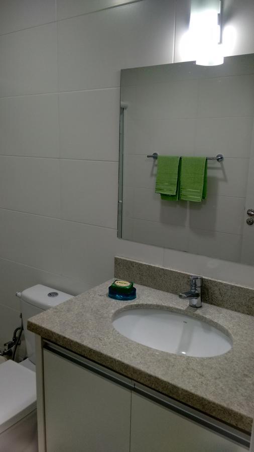 Apartamento Frente Para A Piscina A Uma Quadra Da Praia Флорианополис Экстерьер фото